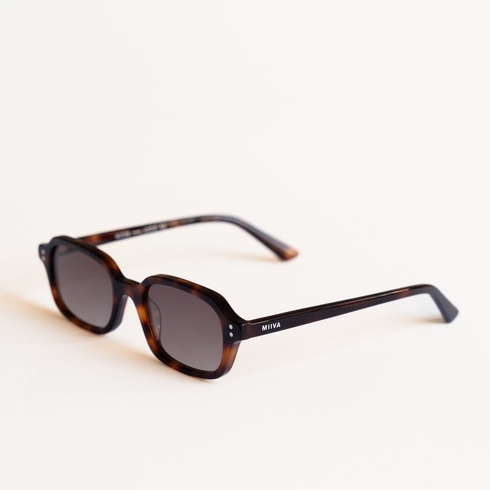 JOSIE - TORT/BROWN