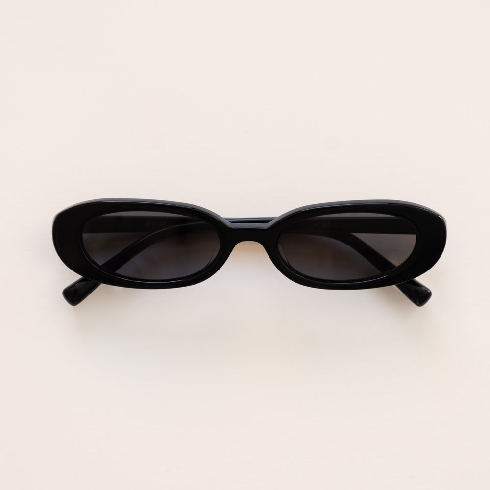 PAOLA - BLACK/SMOKE